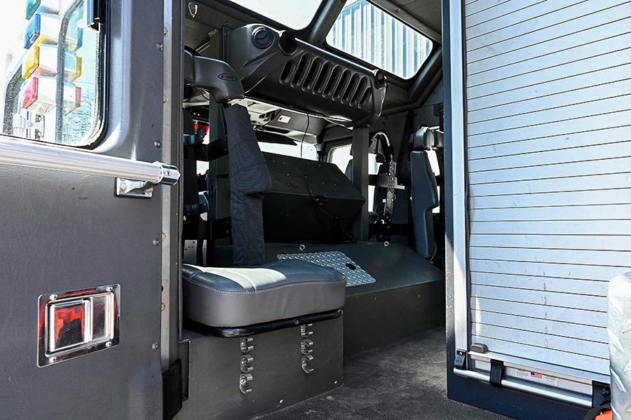 2003 E-One 1500/1250 Rural Pumper With rear dump - image 20
