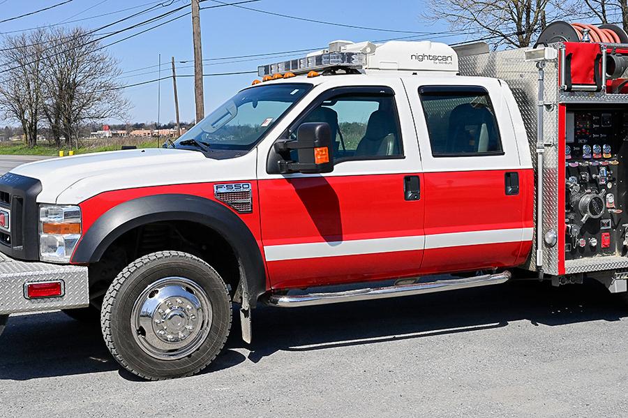 2009 Ford/4 Guys 4X4 Mini Pumper 1000 GPM/290 Tank - image 10