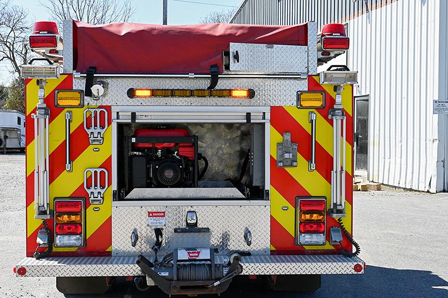 2009 Ford/4 Guys 4X4 Mini Pumper 1000 GPM/290 Tank - image 14