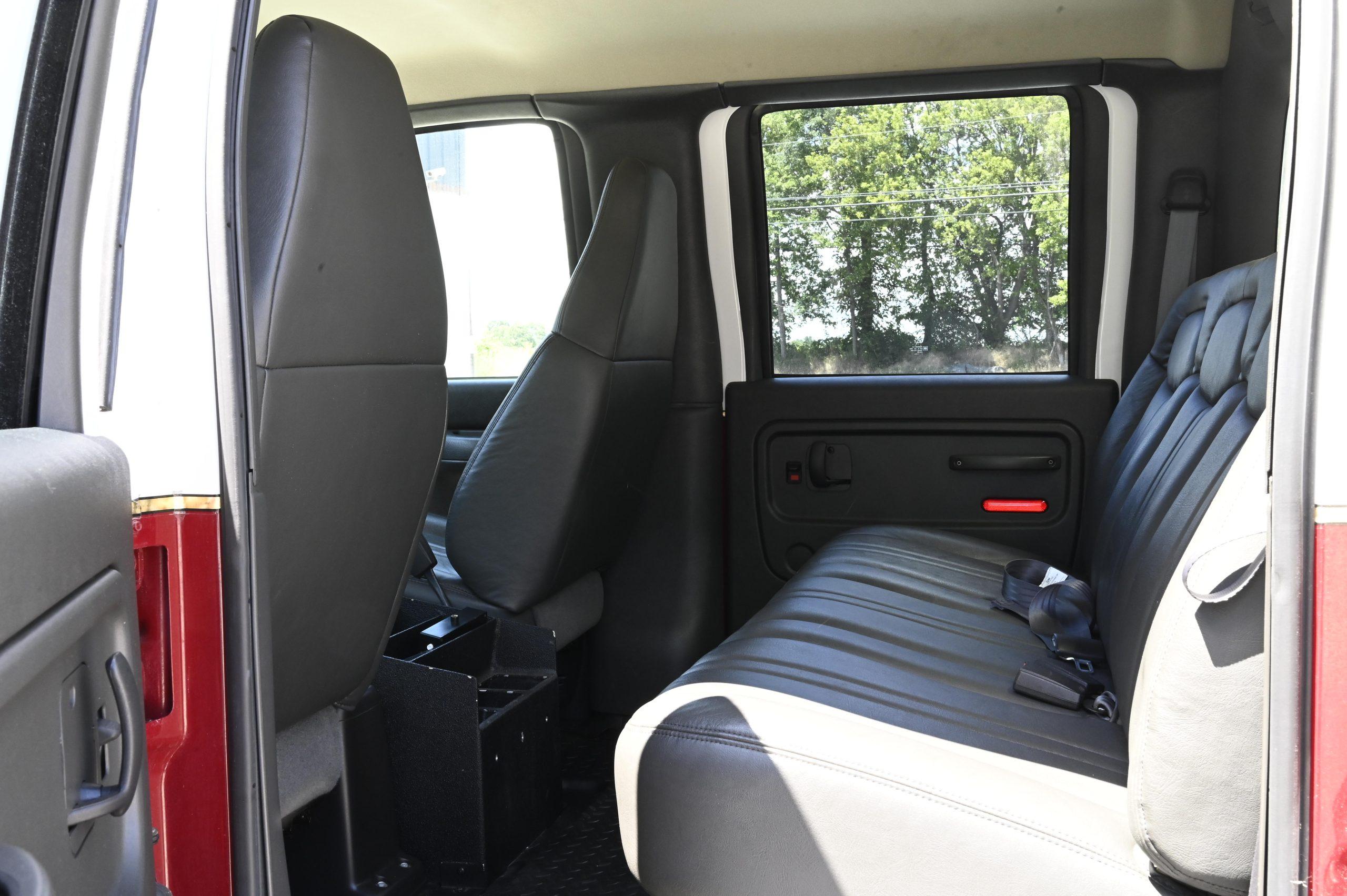 2008 GMC Medium Duty Rescue / Utility / Traffic Truck - image 20
