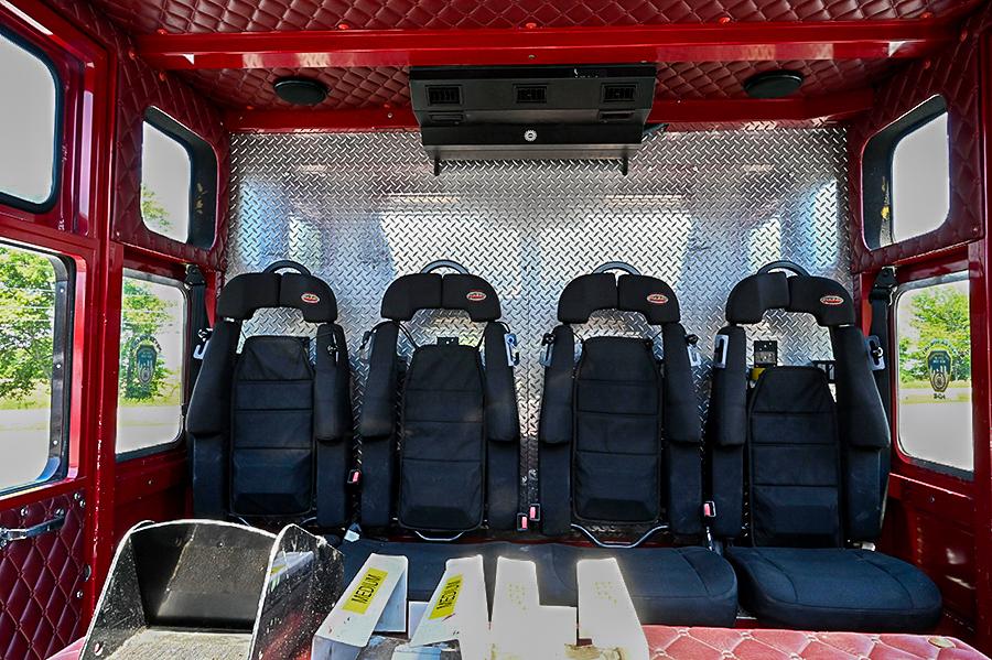 2002 KME Non Walk-In Heavy Rescue with Cascade - image 30