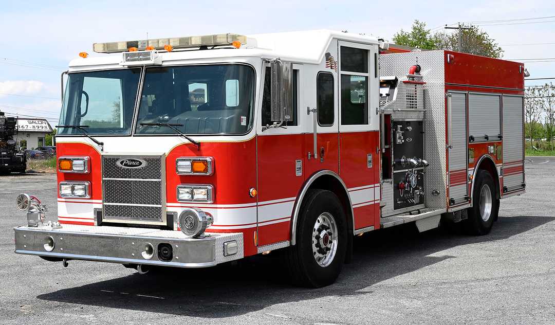 2011 Pierce 1250/1000 Rural Pumper with rear dump
