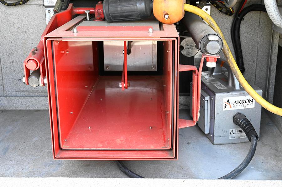 2011 Pierce 1250/1000 Rural Pumper with rear dump - image 12