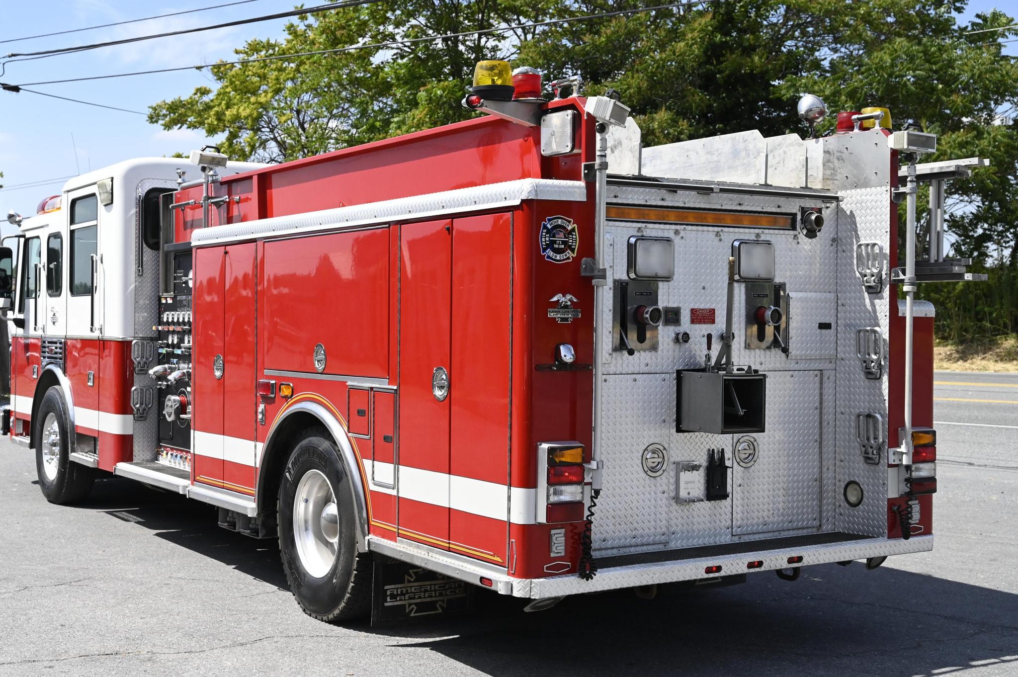 2001 ALF 1250/1250 Rural Pumper with Rear dump - image 3