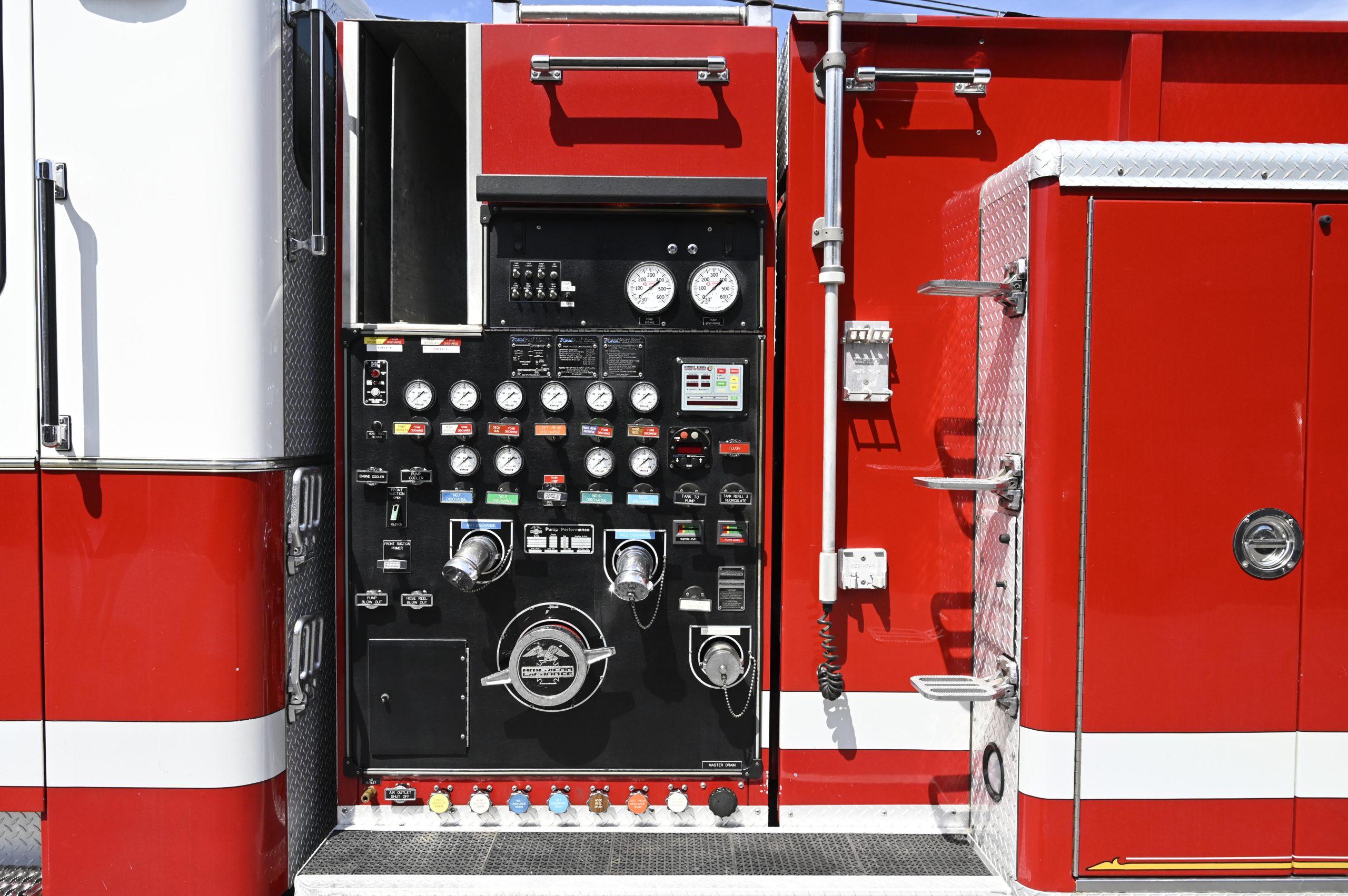 2001 ALF 1250/1250 Rural Pumper with Rear dump - image 8