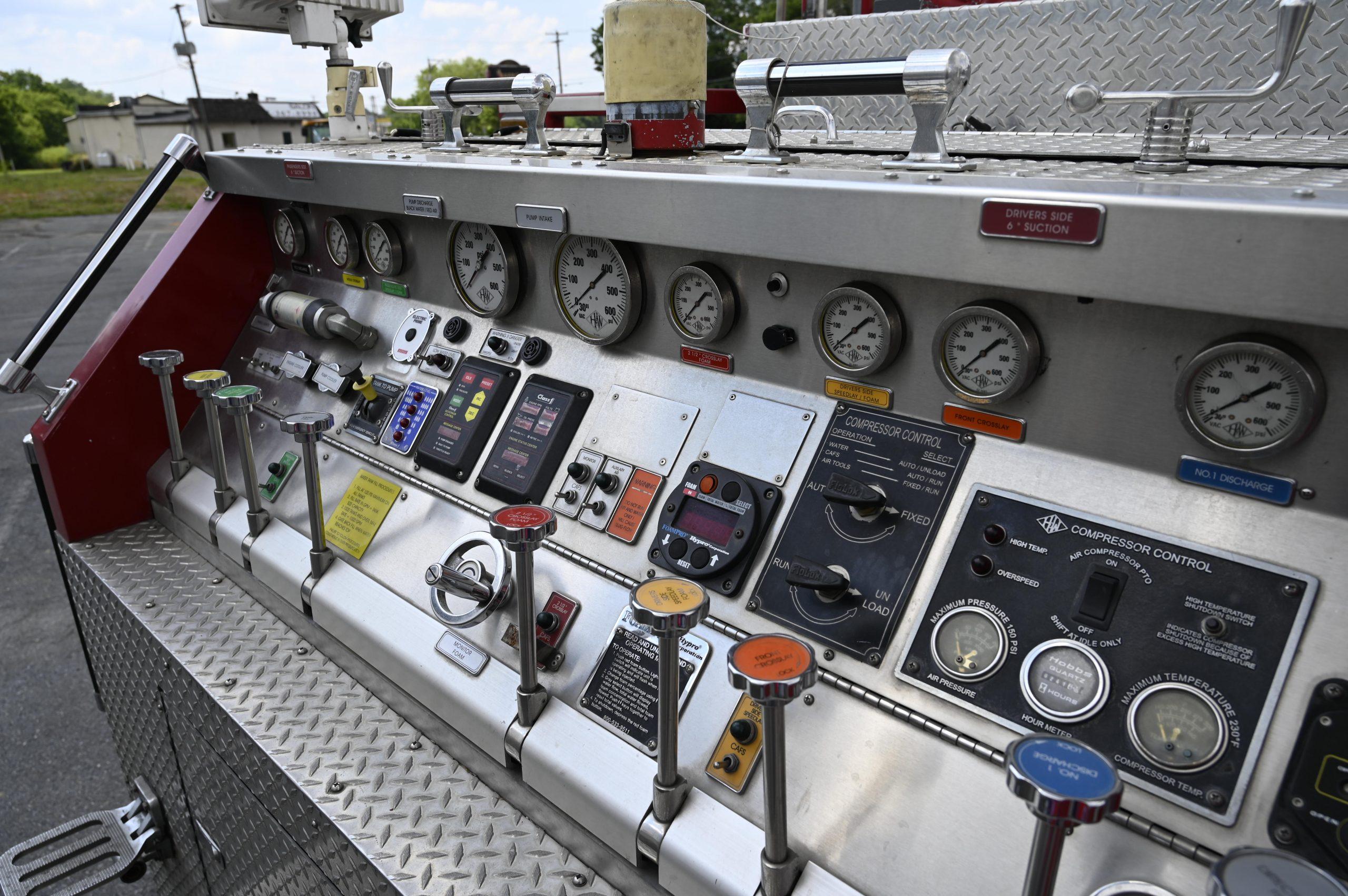 2004 Spartan 1500/750 Rescue Pumper With CAFS - image 15