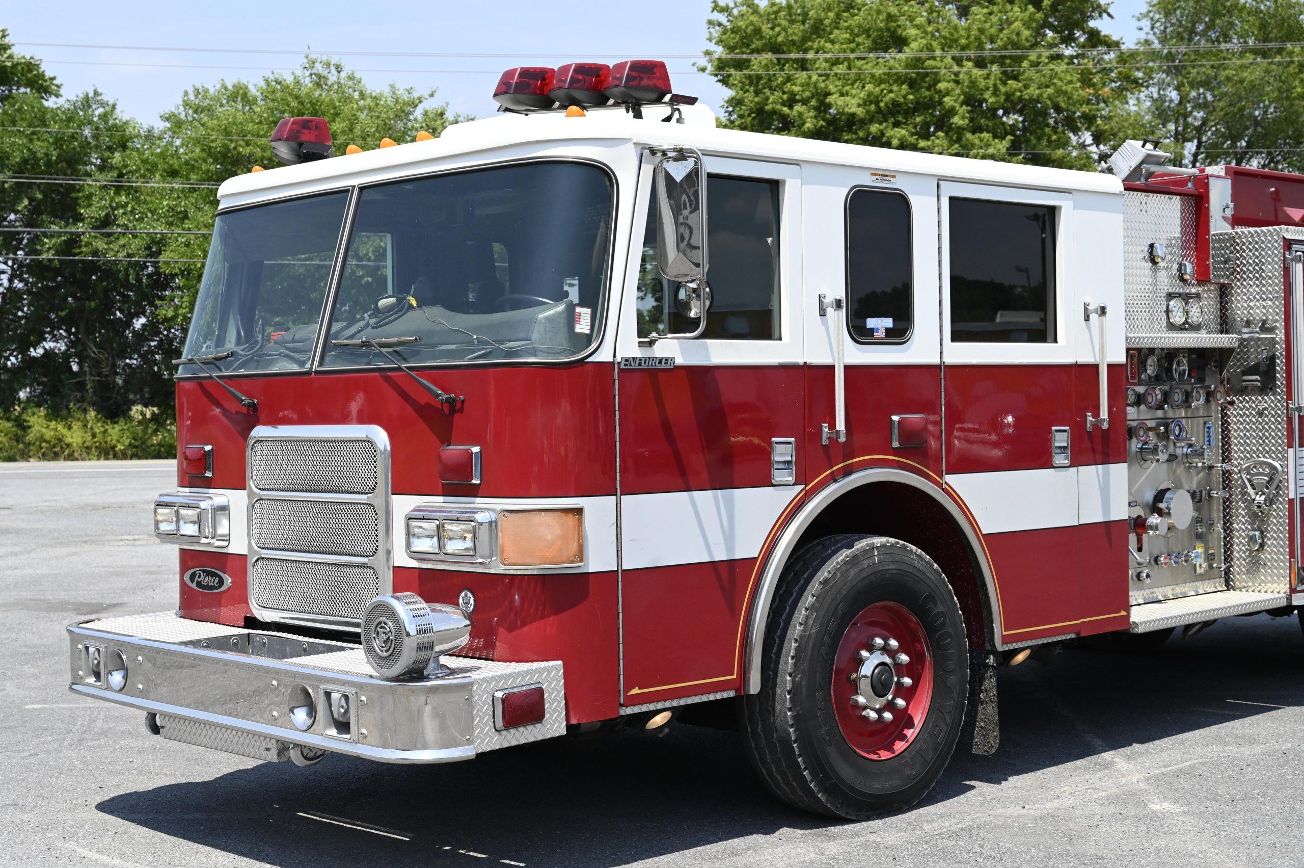 2004 Pierce Enforcer 1500/750 Rescue Pumper - image 7