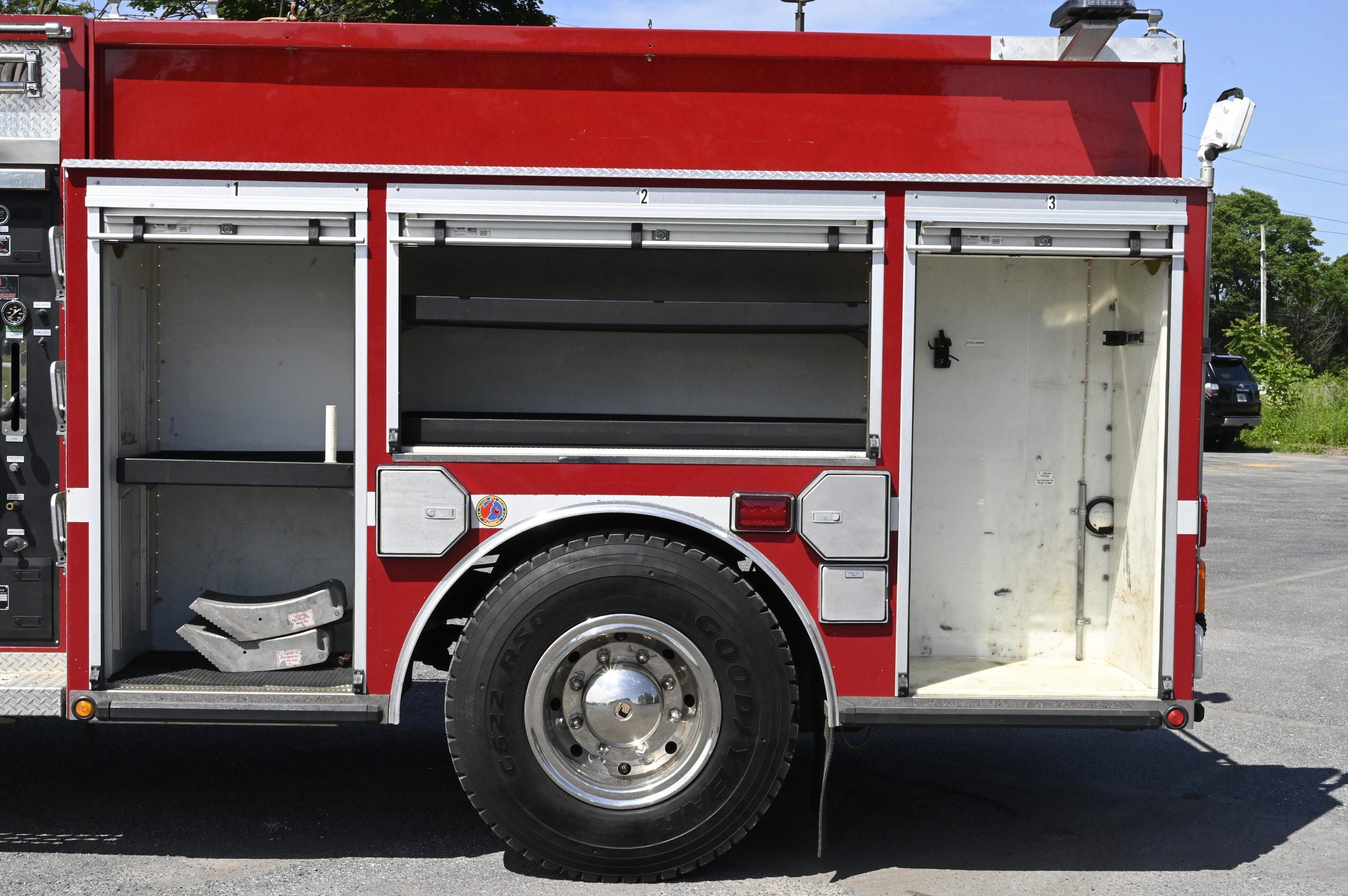 2001 HME/Darley 4X4 Pumper 1000/500 with CAFS - image 9