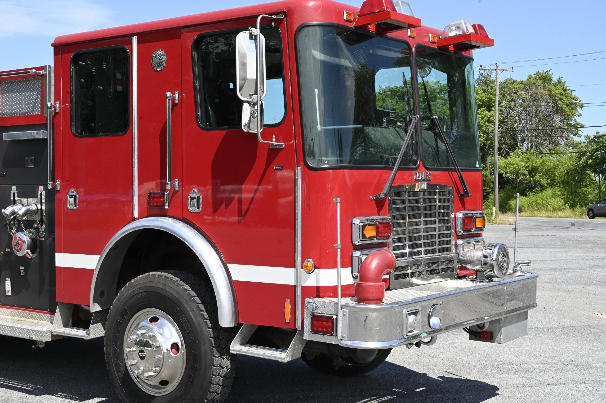 2001 HME/Darley 4X4 Pumper 1000/500 with CAFS - image 12