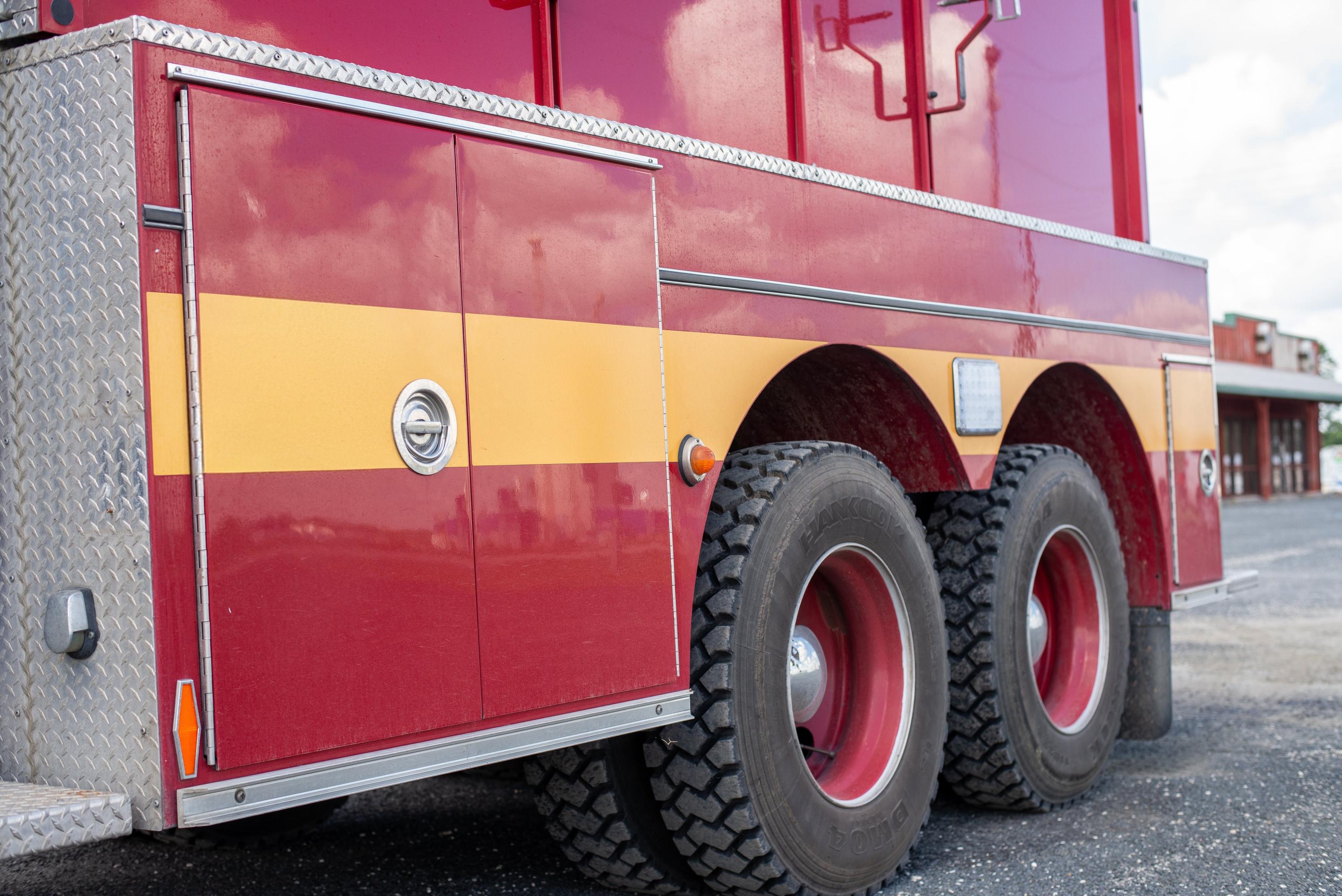 2005 Pierce International Pumper Tanker - image 56