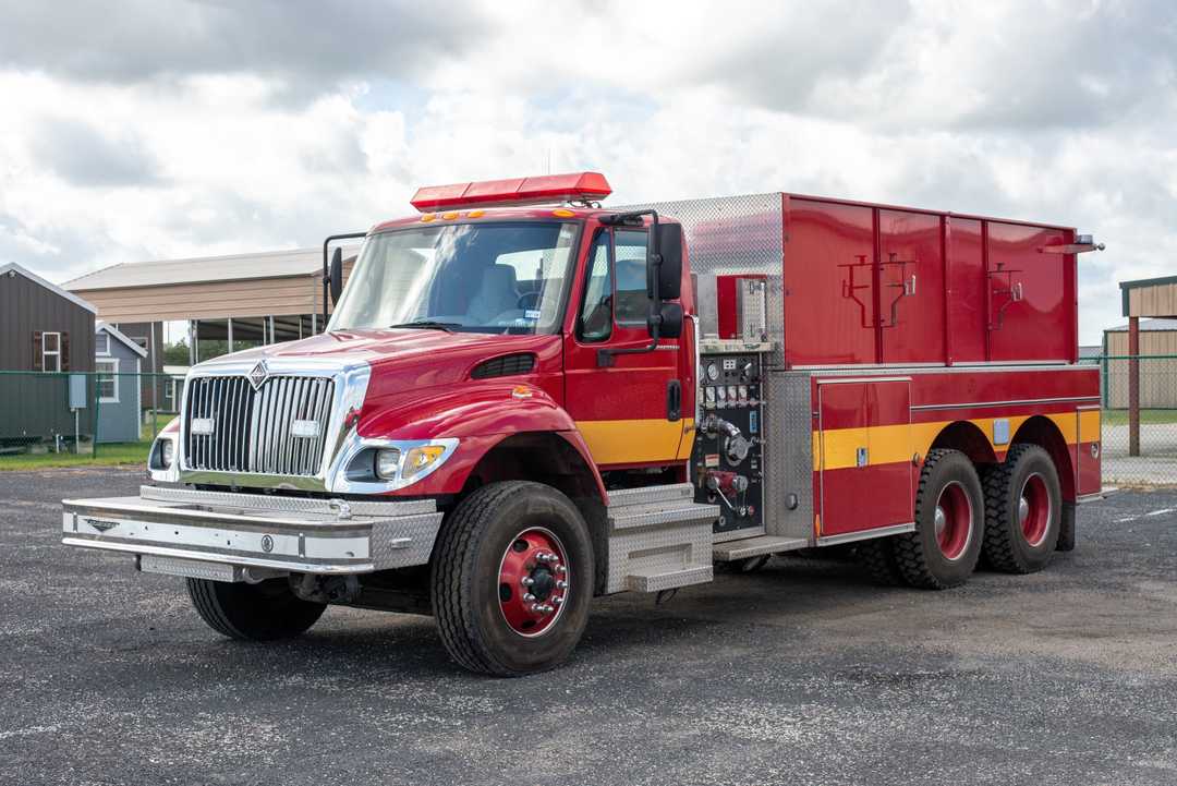 2005 Pierce International Pumper Tanker