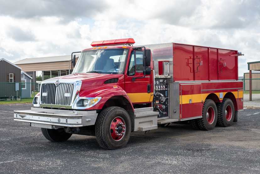 2005 Pierce International Pumper Tanker