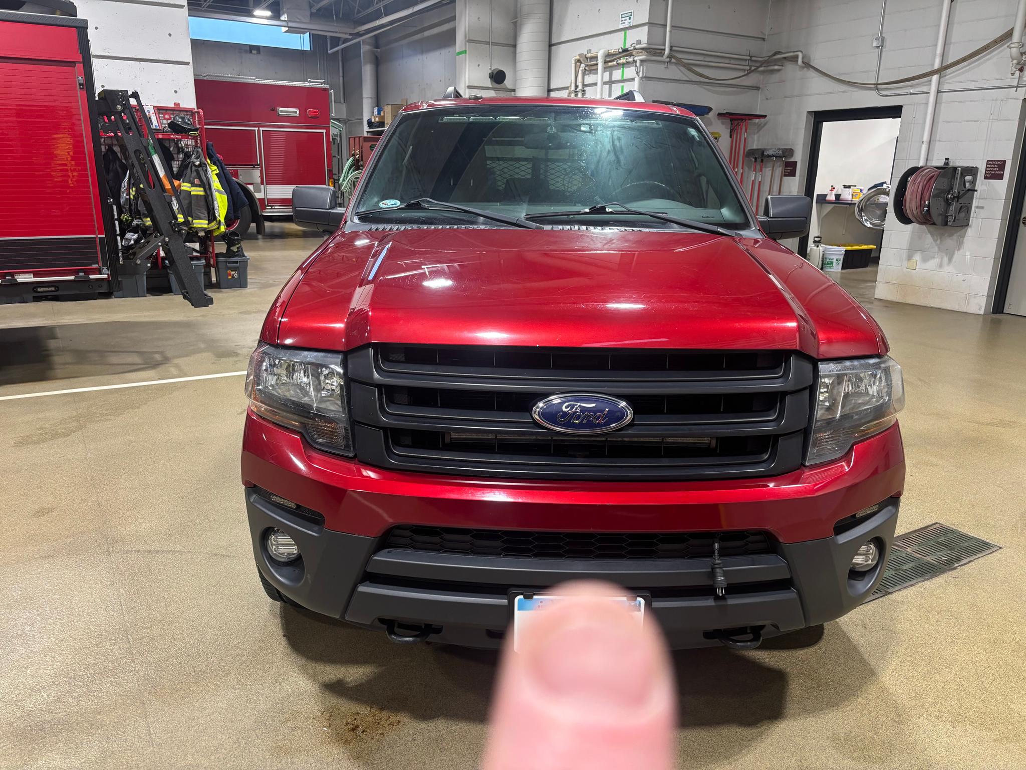 2016 Ford Expedition 4x4 Command Truck - image 2
