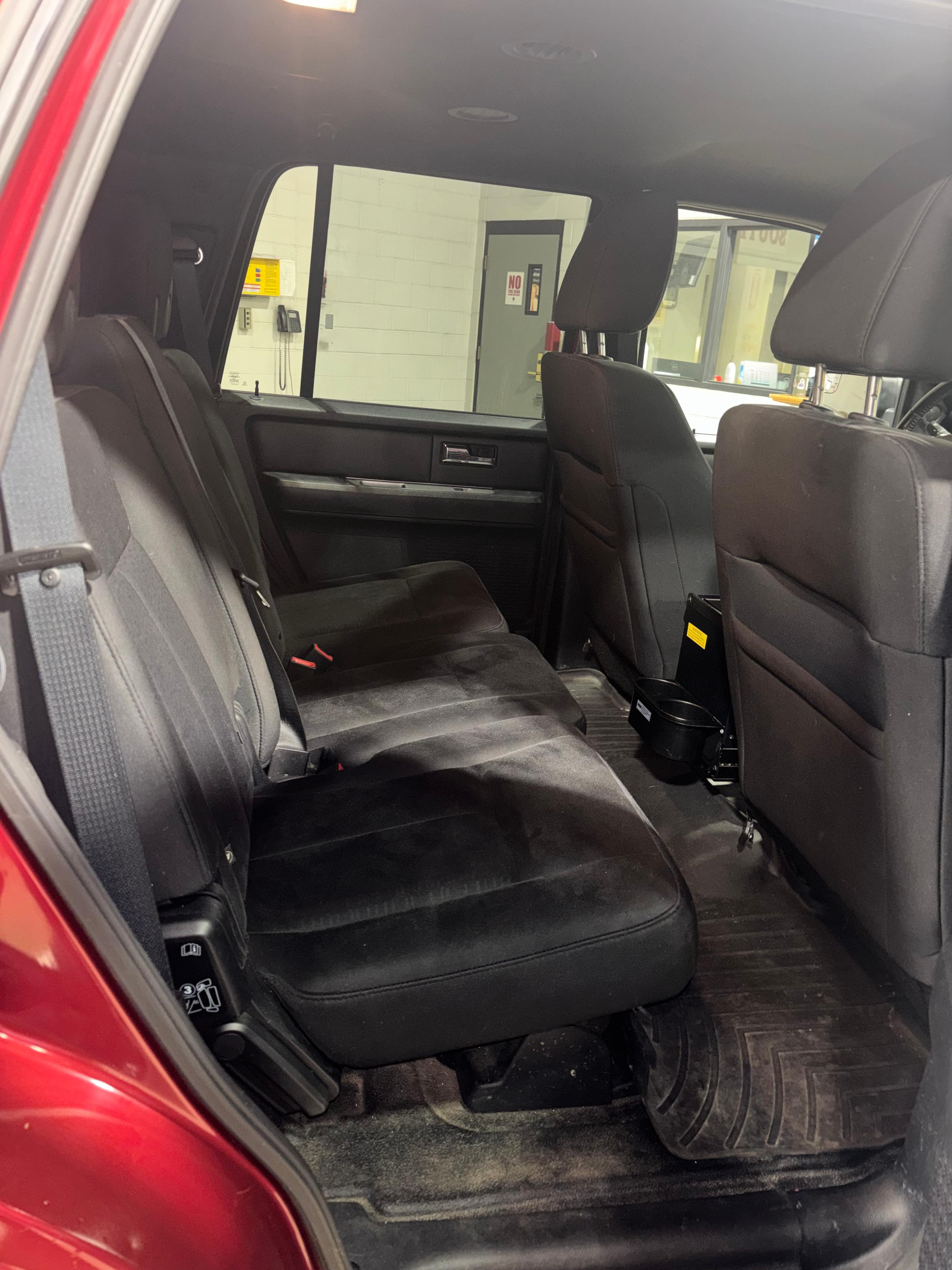 2016 Ford Expedition 4x4 Command Truck - image 9