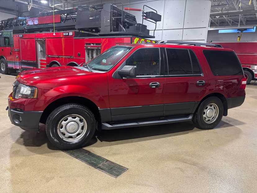2016 Ford Expedition 4x4 Command Truck — photo 3