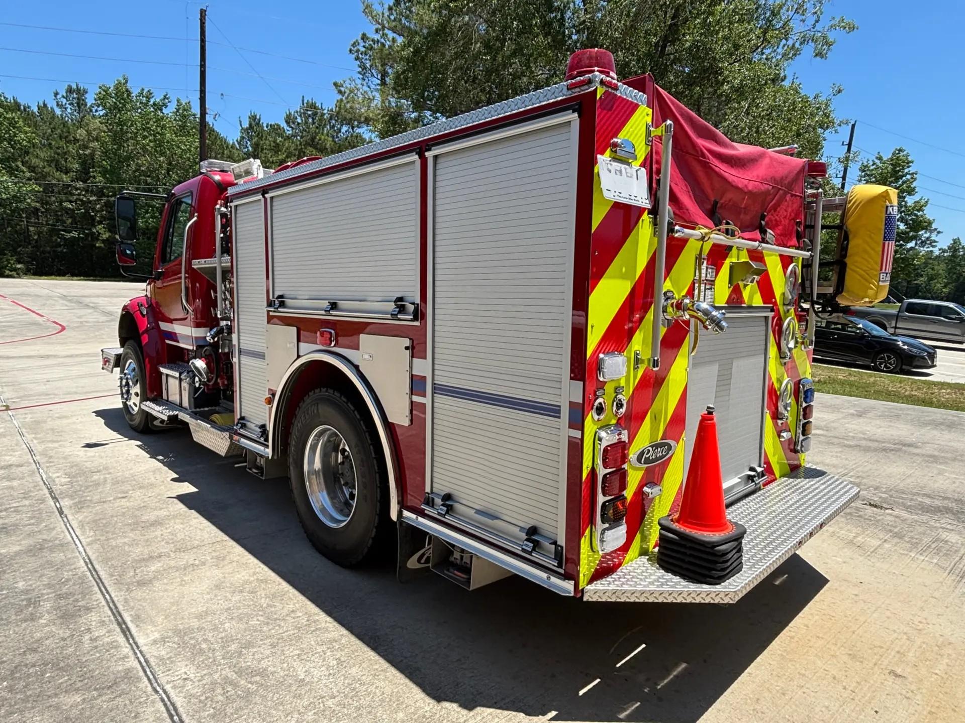 2020 Pierce Freightliner Pumper - image 2