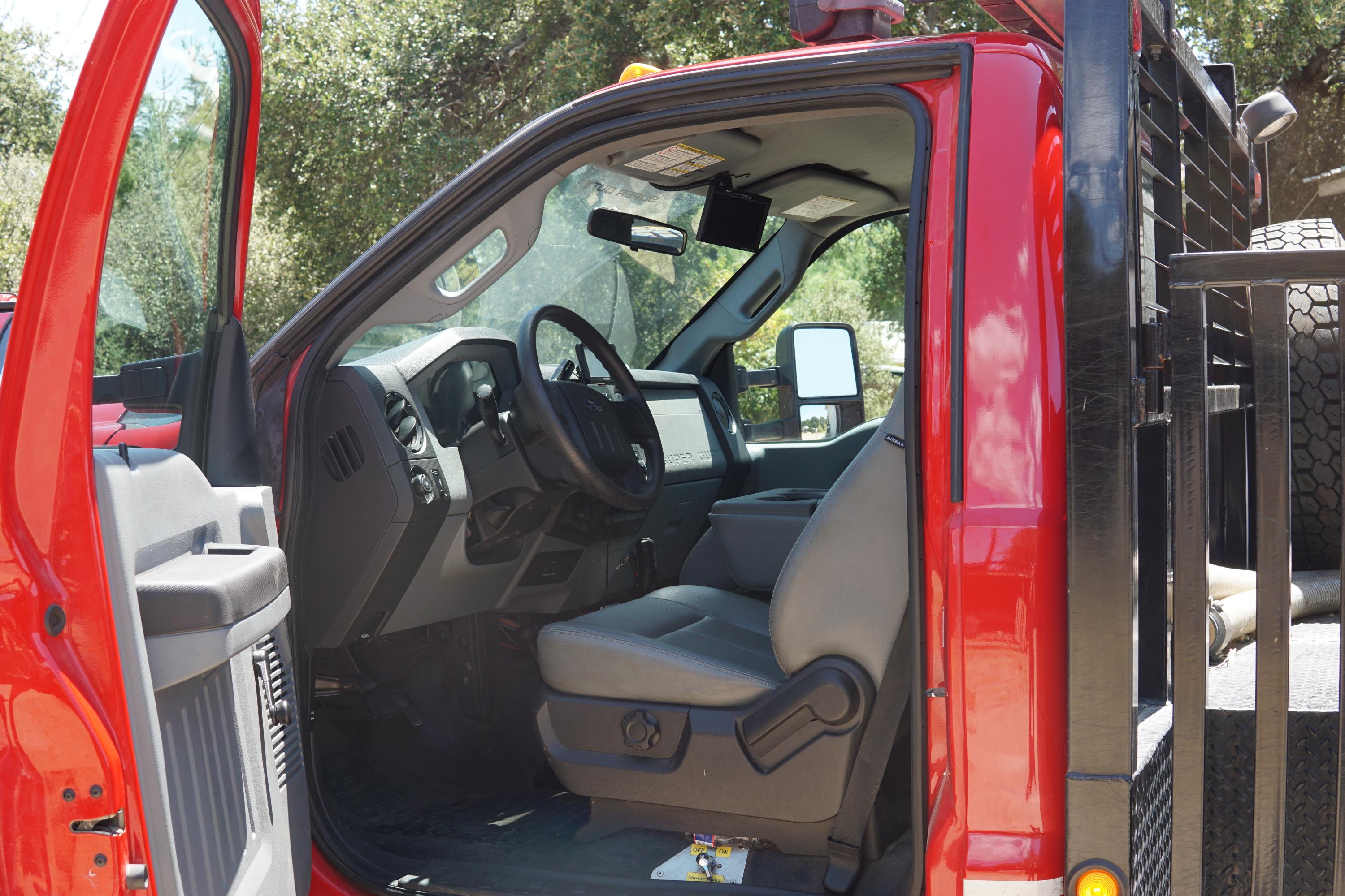 2012 Ford F550 4x4 Brush Truck - image 14
