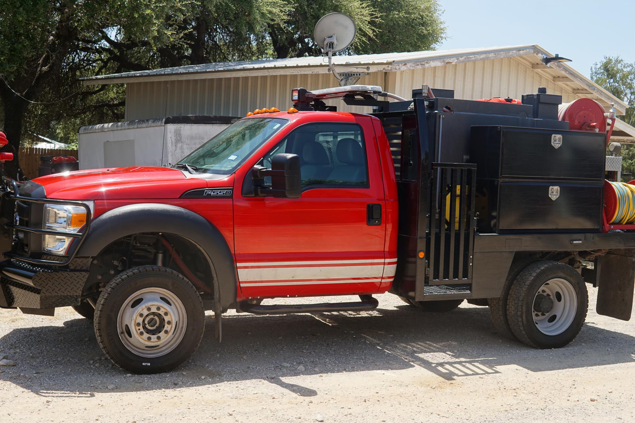 2012 Ford F550 4x4 Brush Truck - image 3