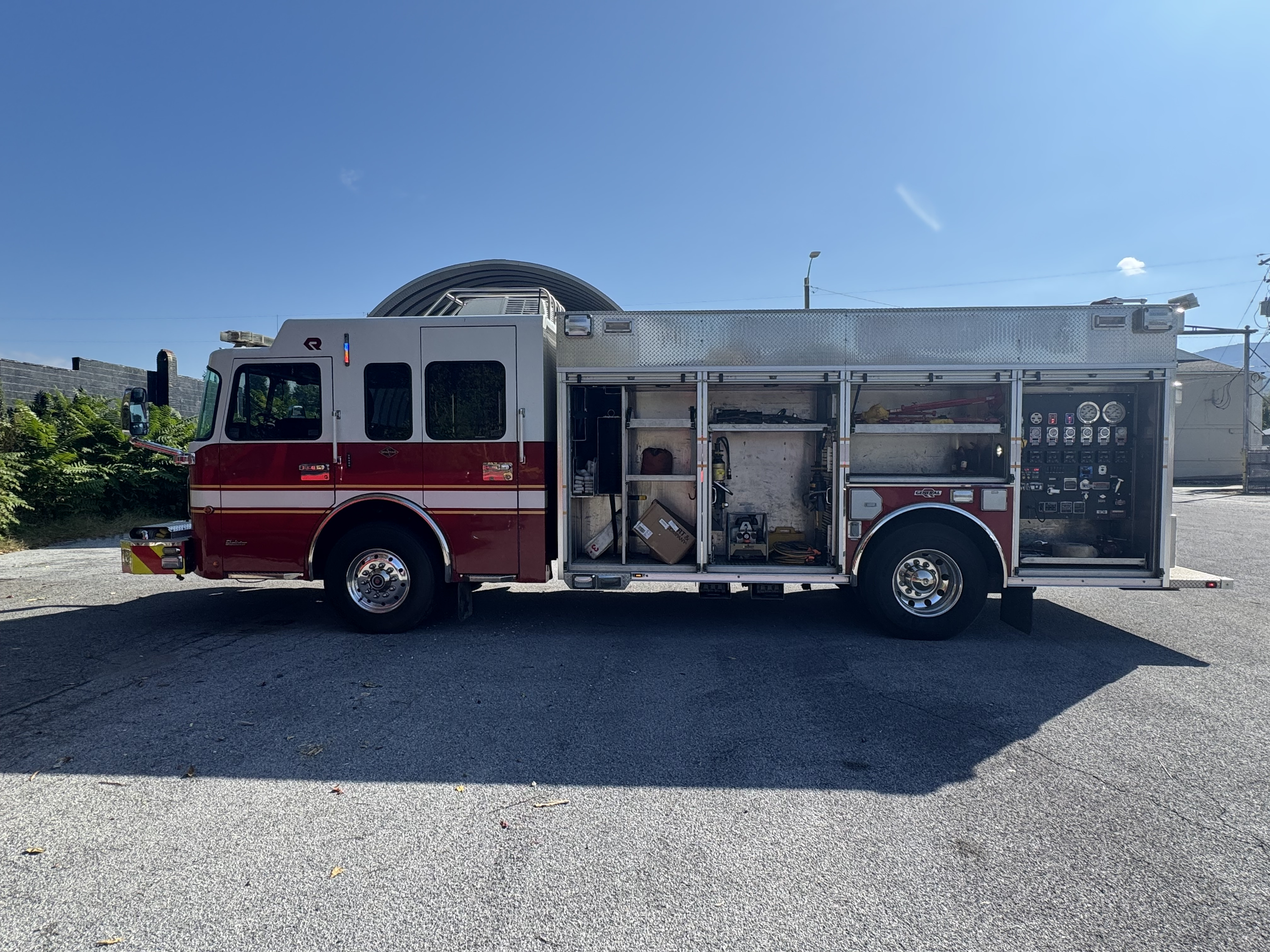 2010 Rosenbauer Spartan Pumper - image 6