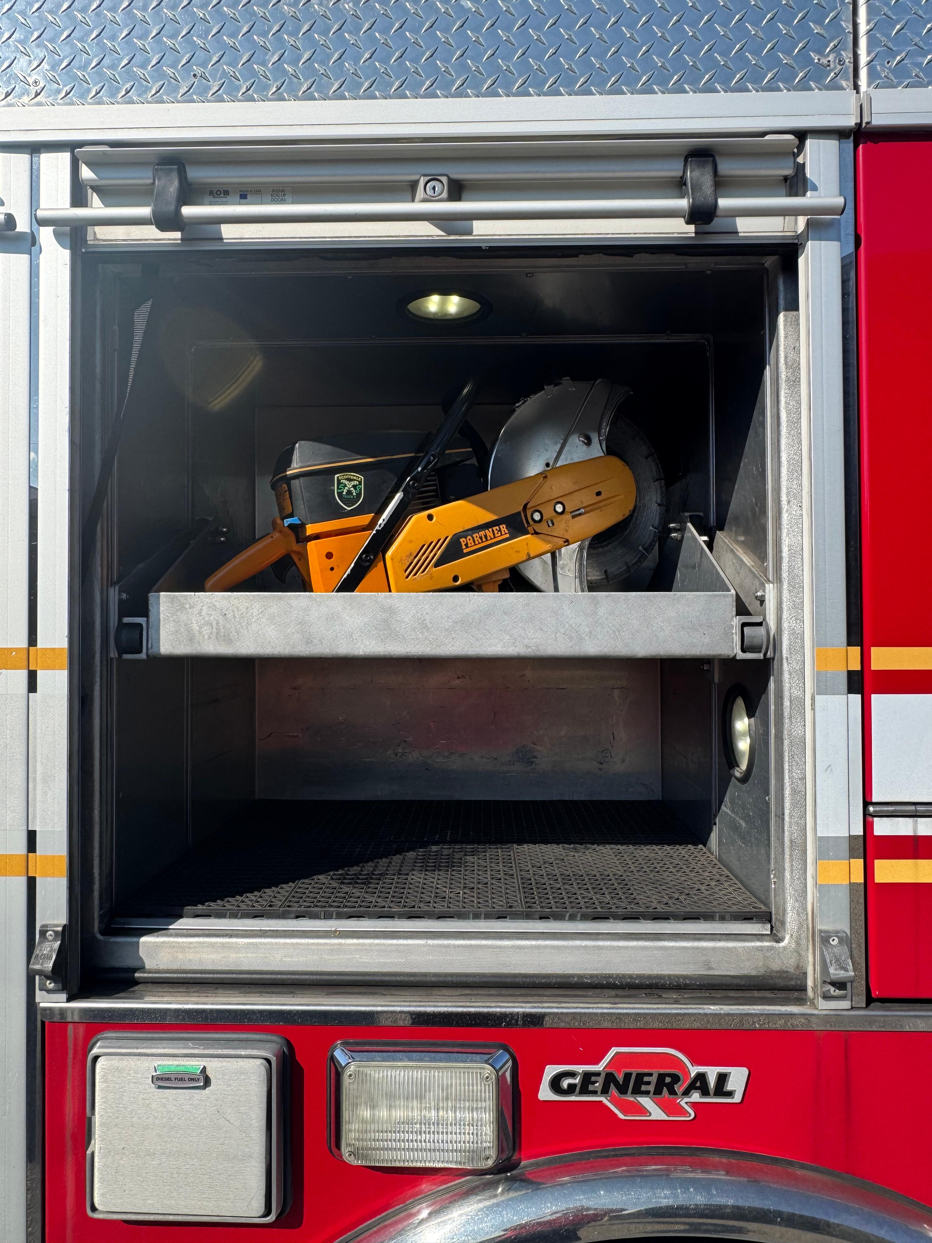 2010 Rosenbauer Spartan Pumper - image 16