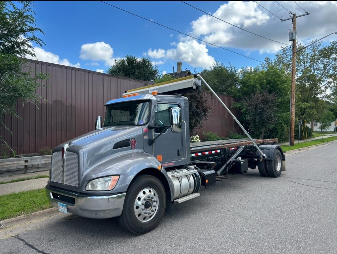 2019 Kenworth Galbreath Roll-Off - image 1