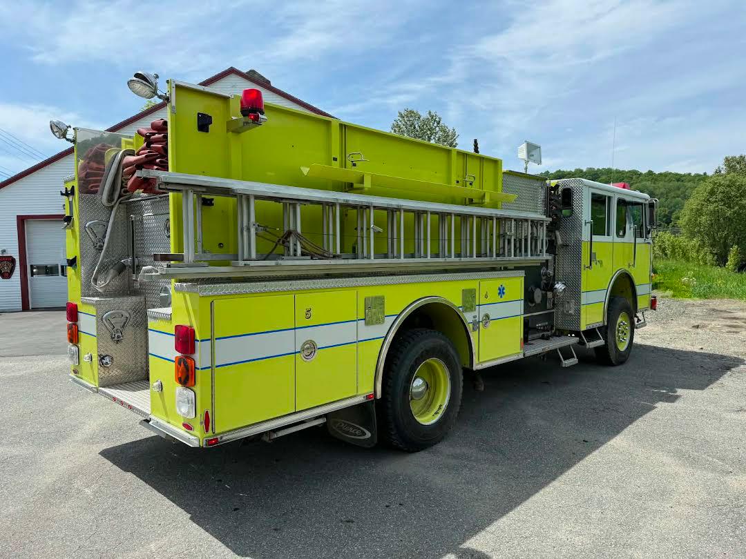 1997 Pierce 4x4 Pumper - image 6