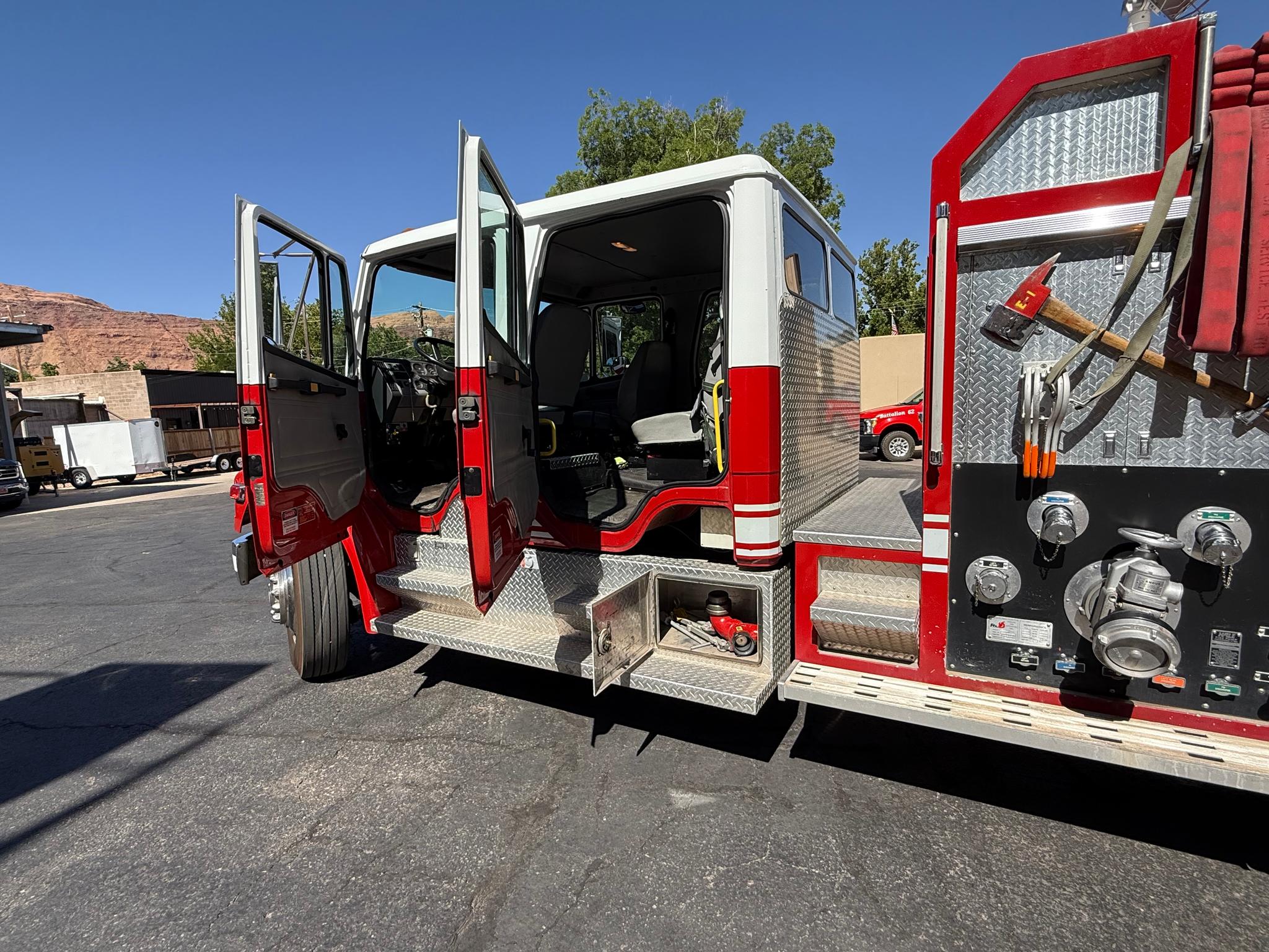 1995 Ferrara Freightliner Pumper - image 4