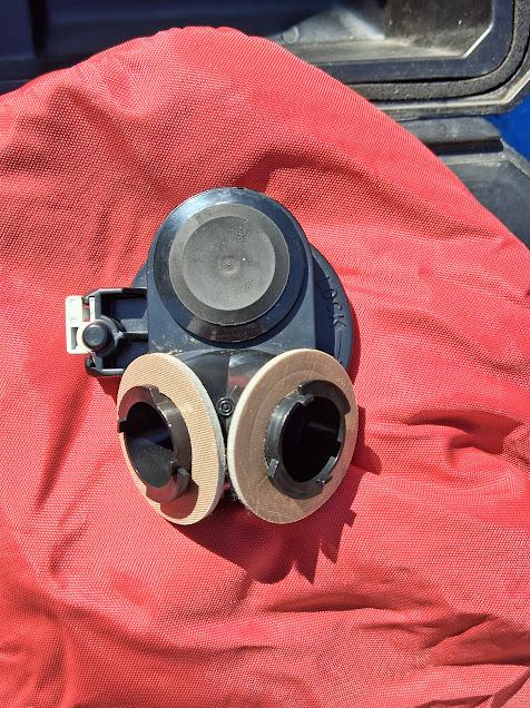 (1) Scott Air-Pak NxG2 4.5, and (1) Scott 2.2 SCBA Harness with EZ Flow Regulator - image 12