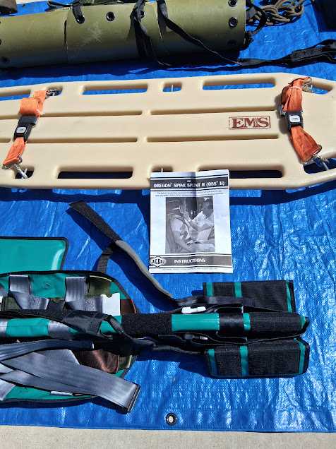 Skedco Rescue Stretcher, SpineX Backboard, Oregon Spine Splint II — photo 6