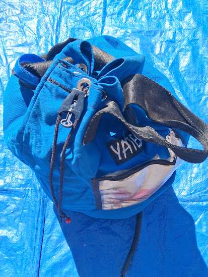 Skedco 4:1 Rescue Kit, aka "Set o' Fours," with 4 SMC Steel Carabiners, and 1 SMC Swivel, and Blue Yates Kit Storage Bag (1 set) — photo 7