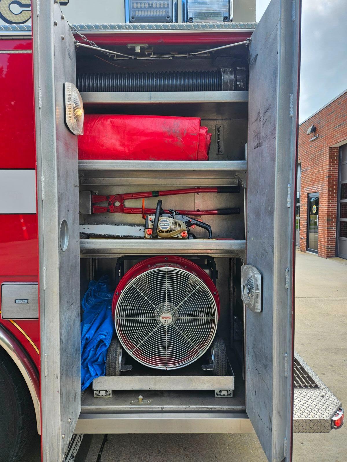 1997 Saulsbury Simon-Duplex Engine/Tanker - image 11