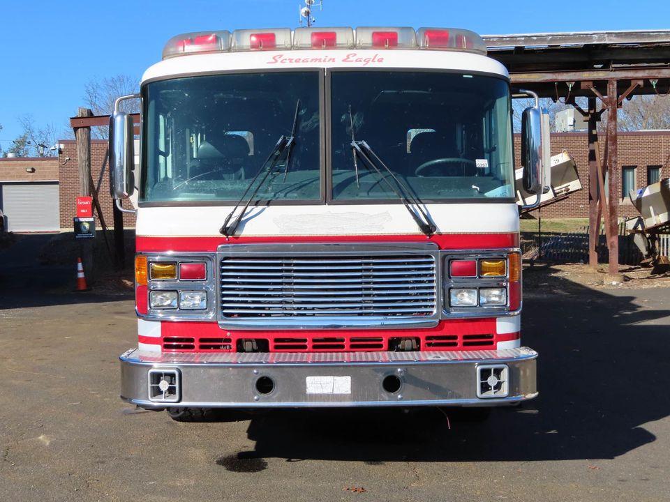 2004 American LaFrance LTI 100’ Aerial - image 4