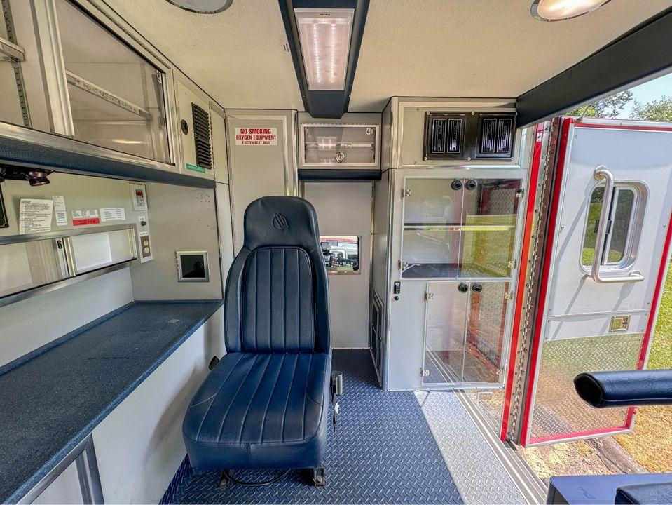2014 Lifeline Type I - image 13