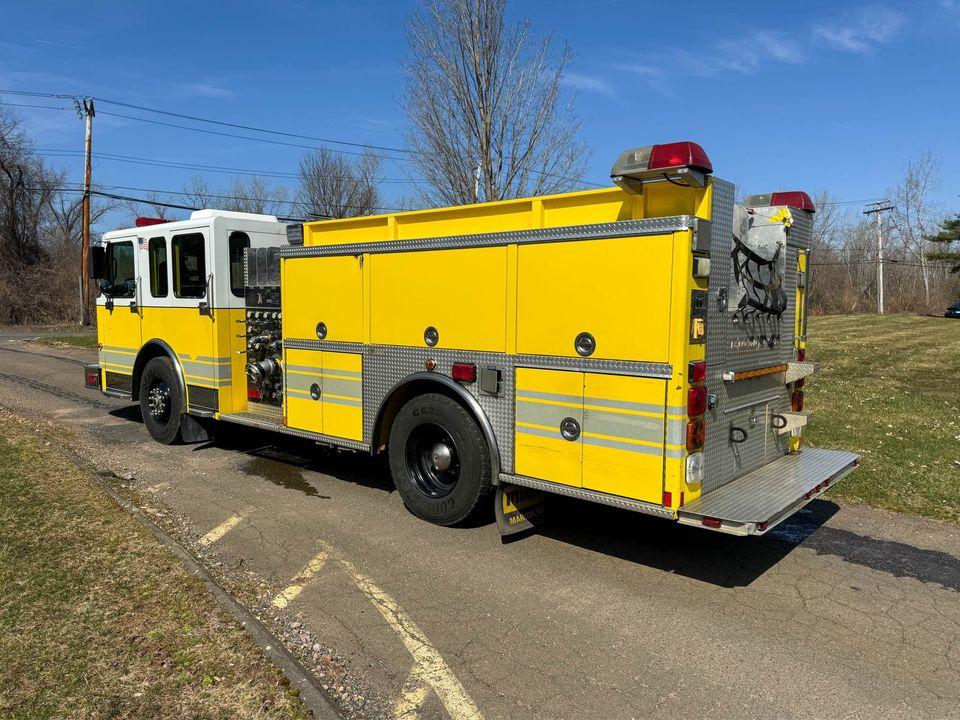 2003 Spartan Pumper - image 3