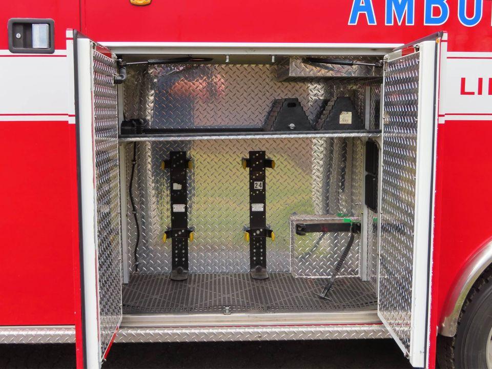 2008 PL Custom Ambulance (Includes Stryker Powerload & gurney) Type I - image 13