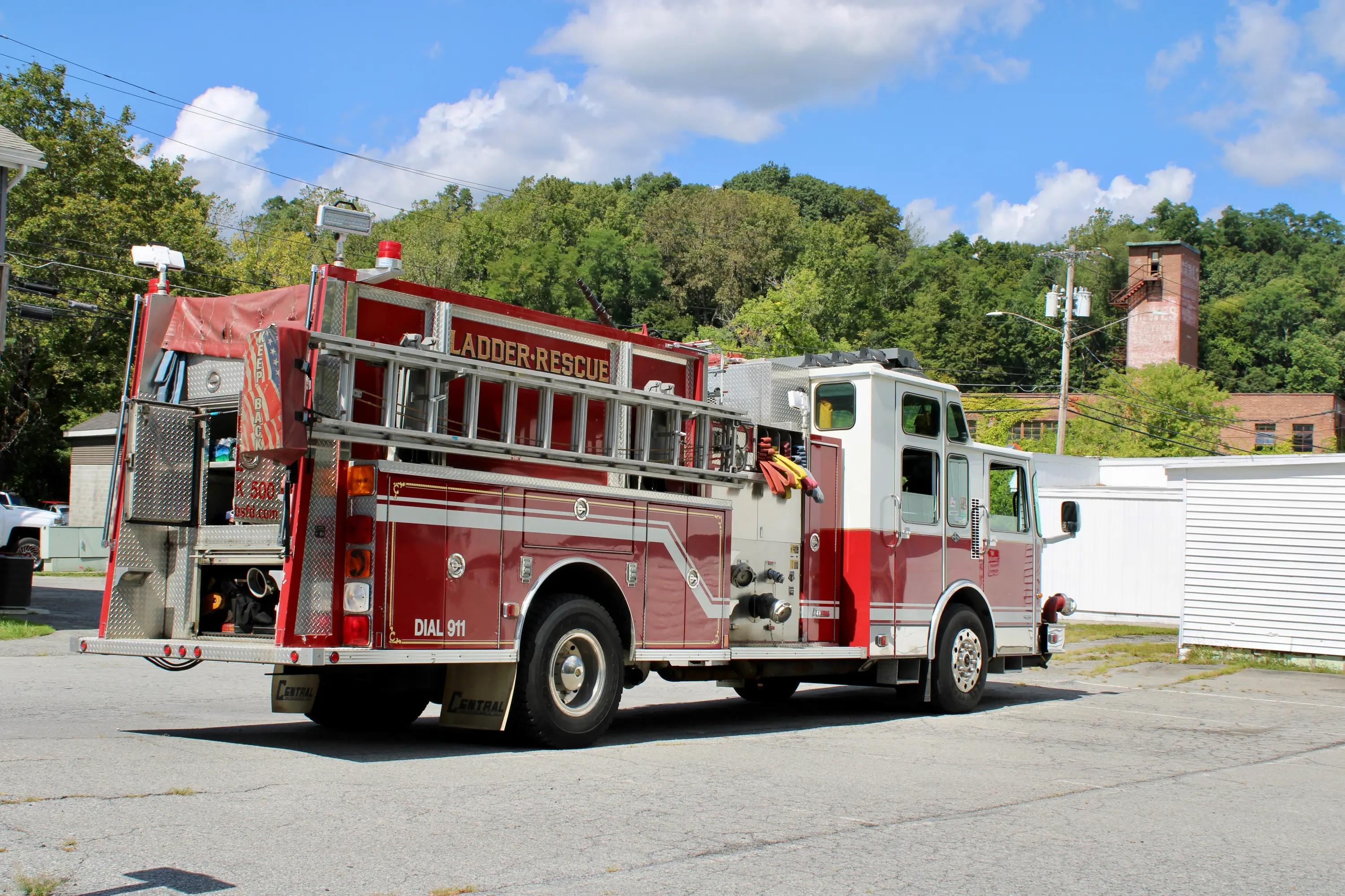 1995 Central States Spartan Pumper - image 6