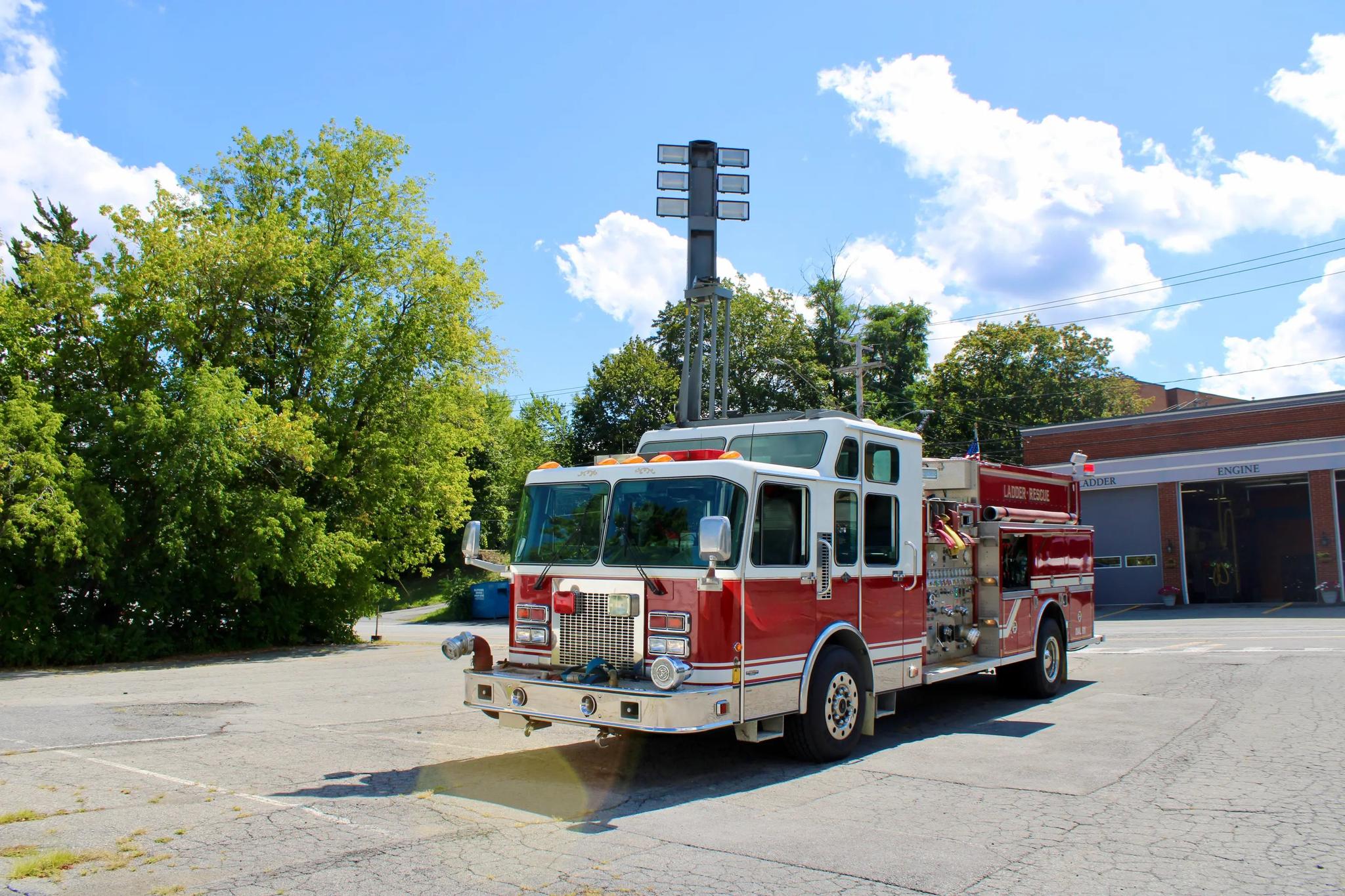 1995 Central States Spartan Pumper - image 5