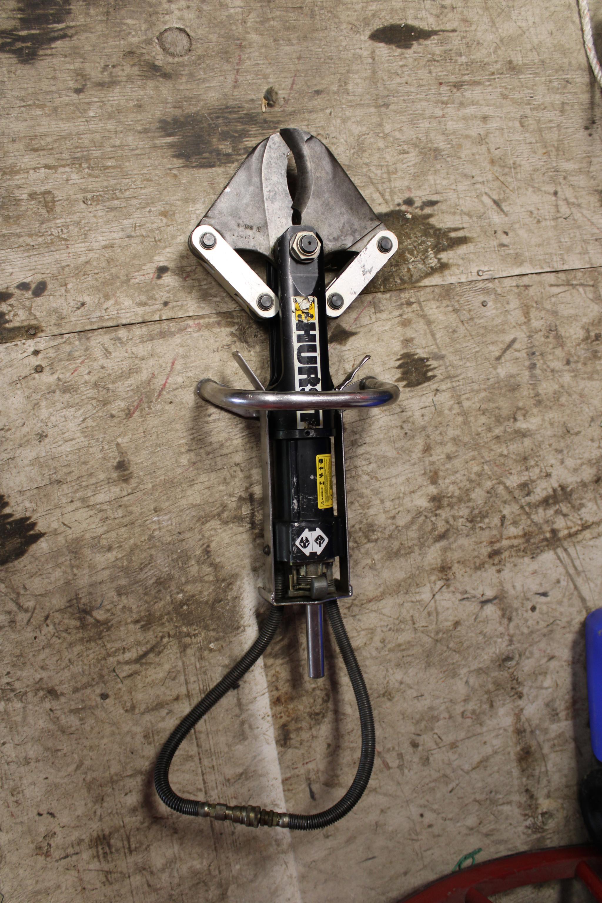 Hurst Hydraulic Cutters - image 1