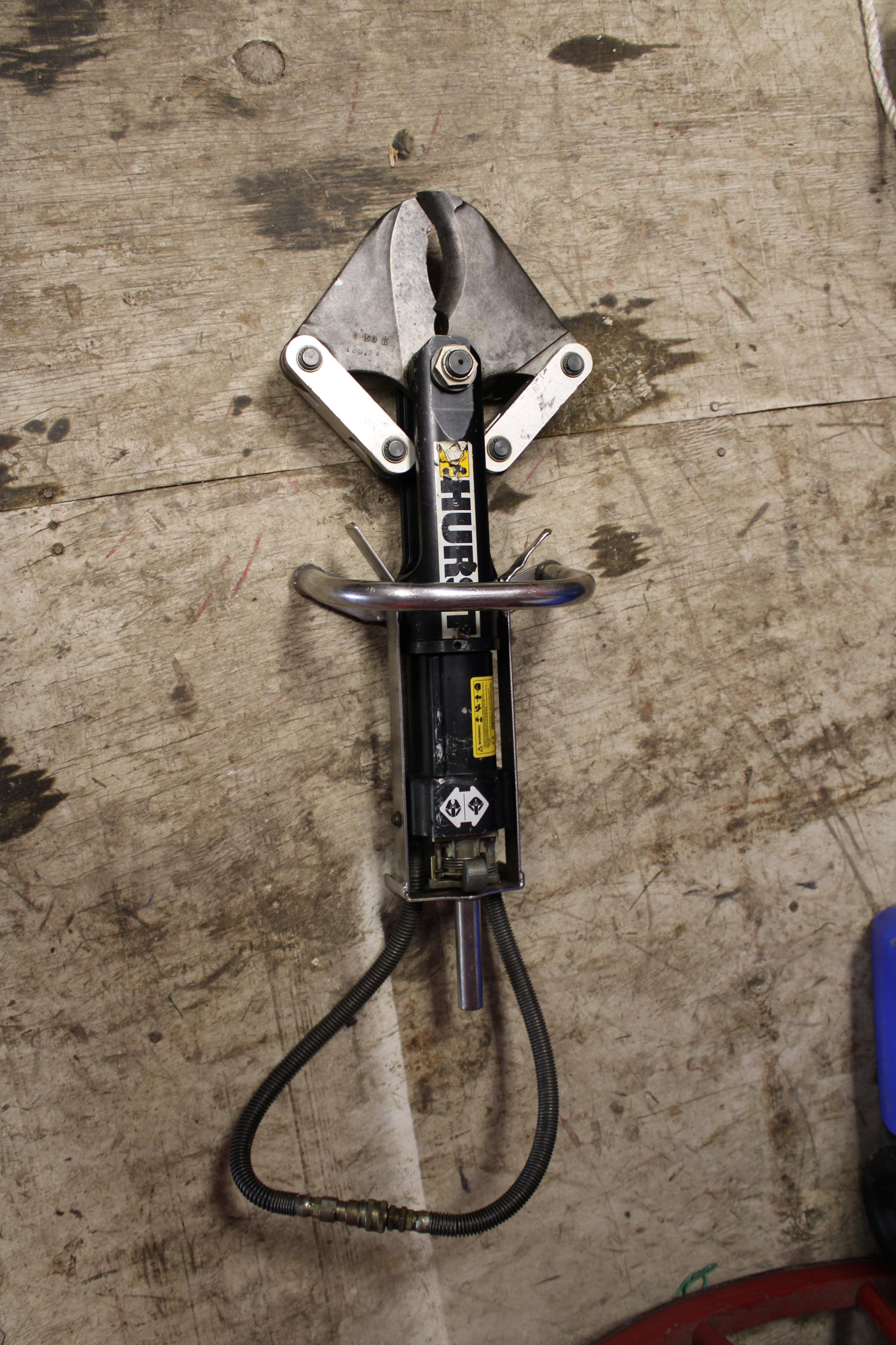 Hurst Hydraulic Cutters - image 1