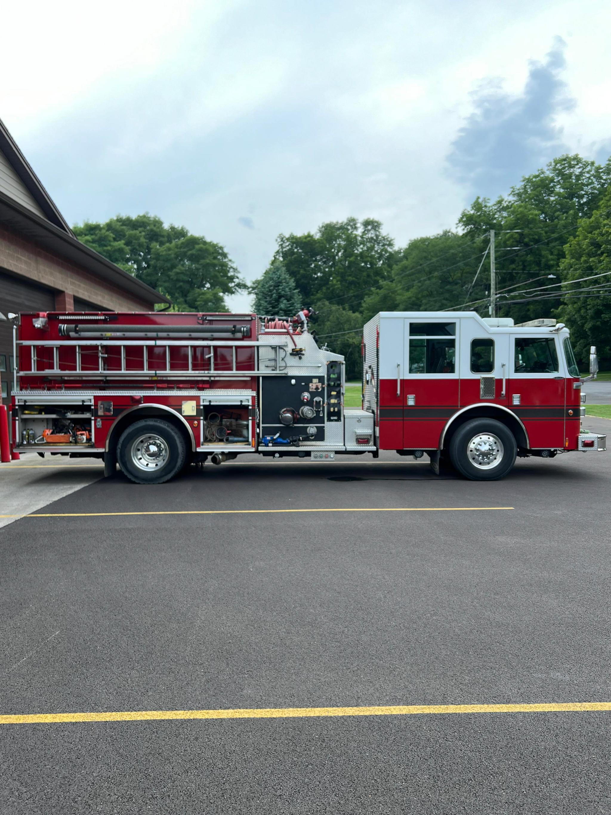 2004 Pierce Pumper - image 4