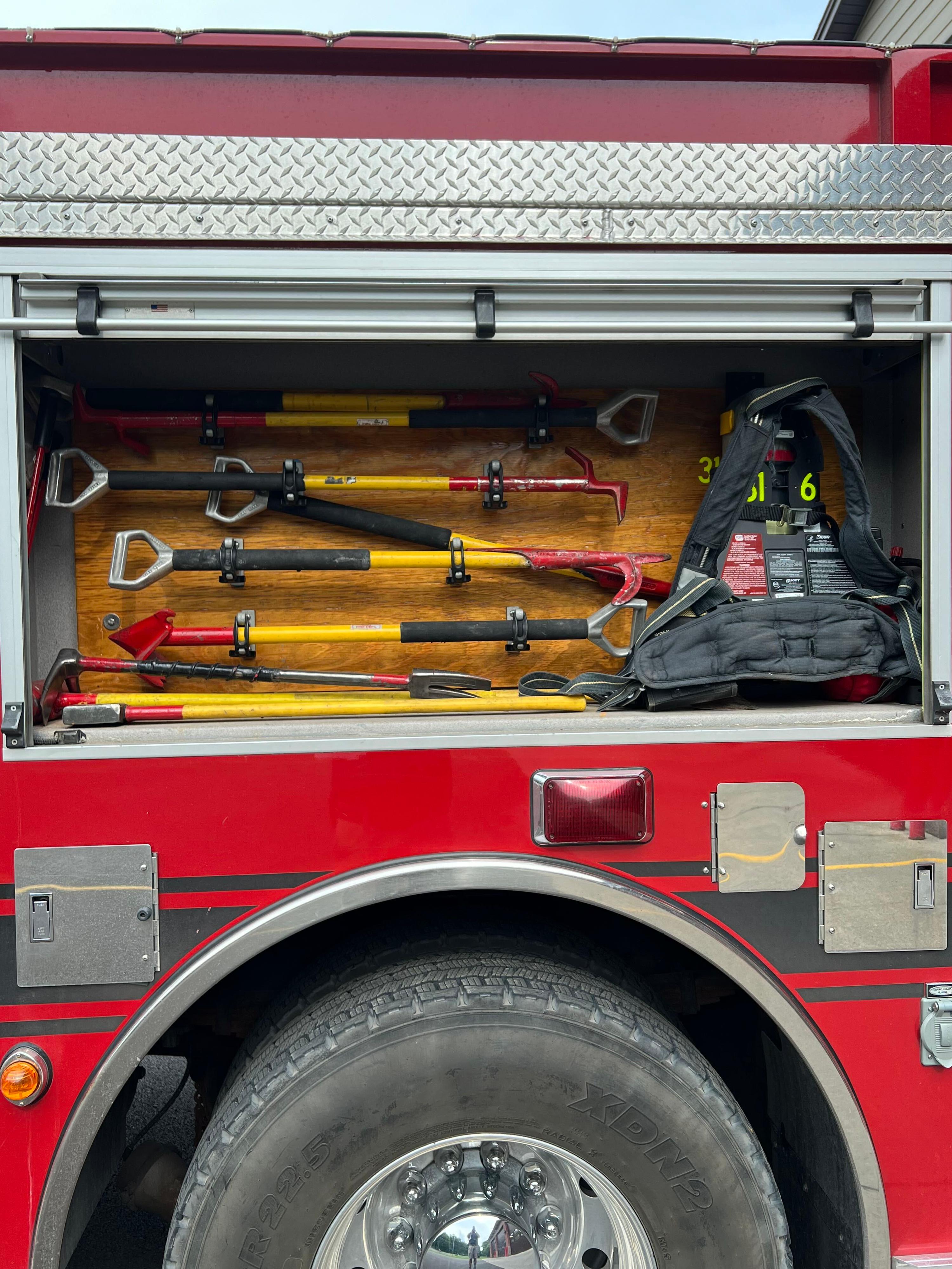 2004 Pierce Pumper - image 8