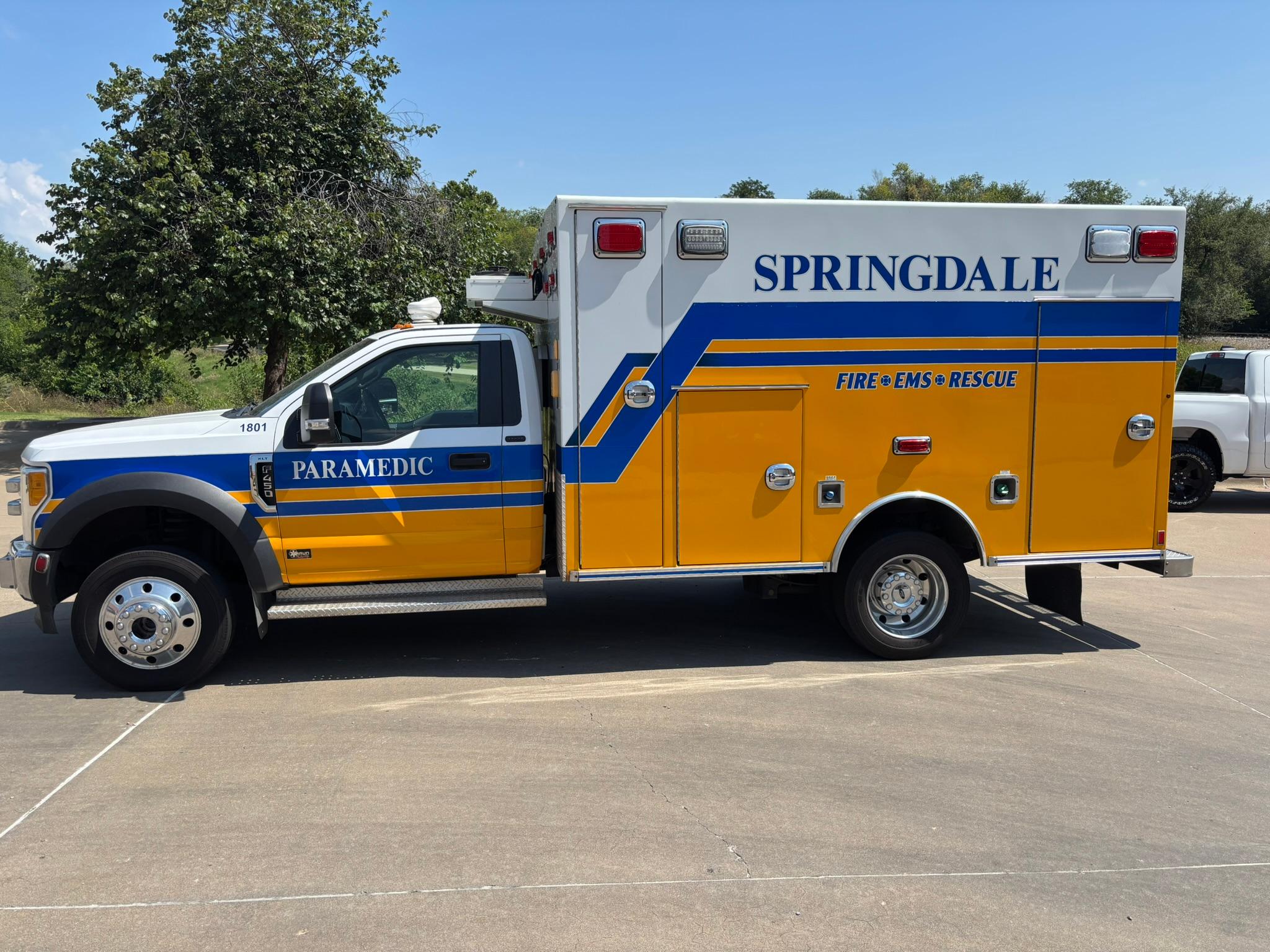 2018 Ford Braun 4x4 Type I Ambulance - image 1