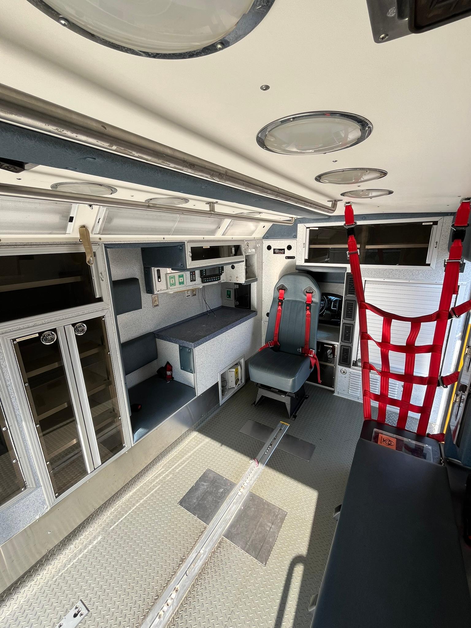 2018 Ford Braun 4x4 Type I Ambulance - image 16