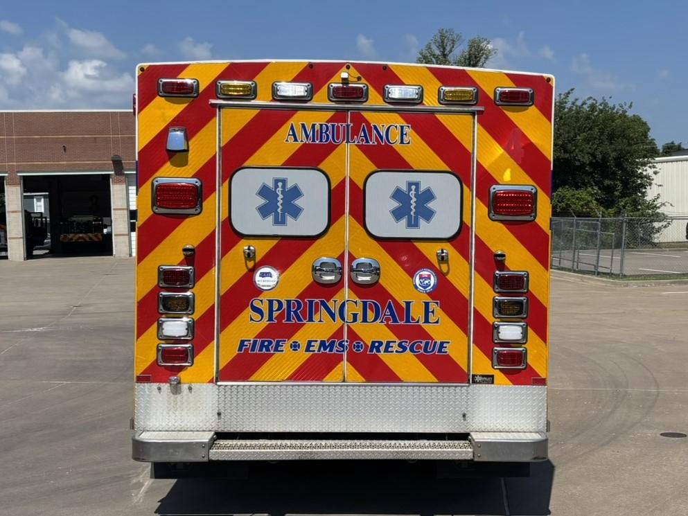 2018 Ford Braun 4x4 Type I Ambulance - image 4
