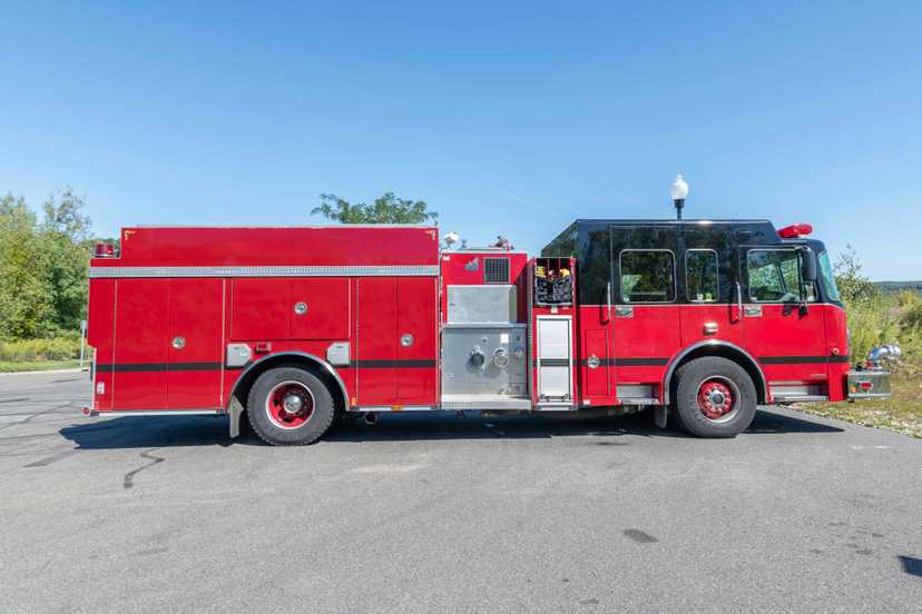 2006 Smeal Spartan Pumper — photo 2