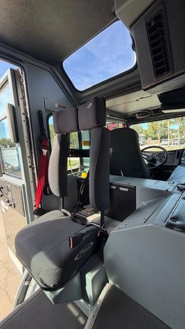 2004 Pierce Enforcer Pumper - image 14