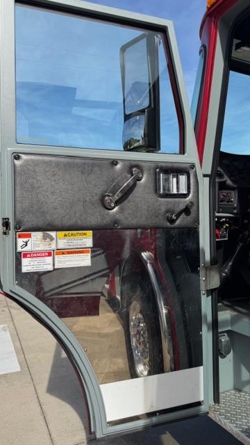 2004 Pierce Enforcer Pumper - image 20