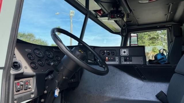 2004 Pierce Enforcer Pumper - image 21