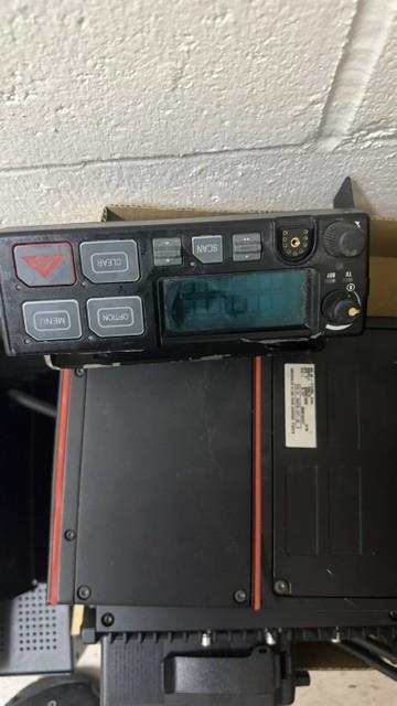 2 under seat radios with remote heads - image 6