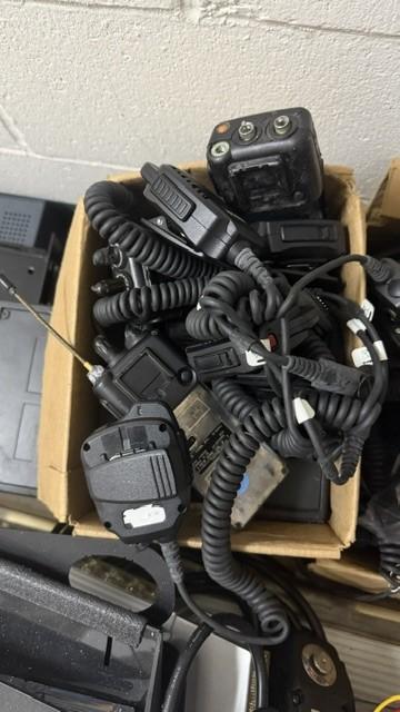 Multiple radios, mic's and chargers - image 18
